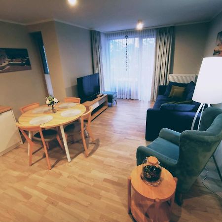Apartament W Rezydencji Park ミエルノ エクステリア 写真