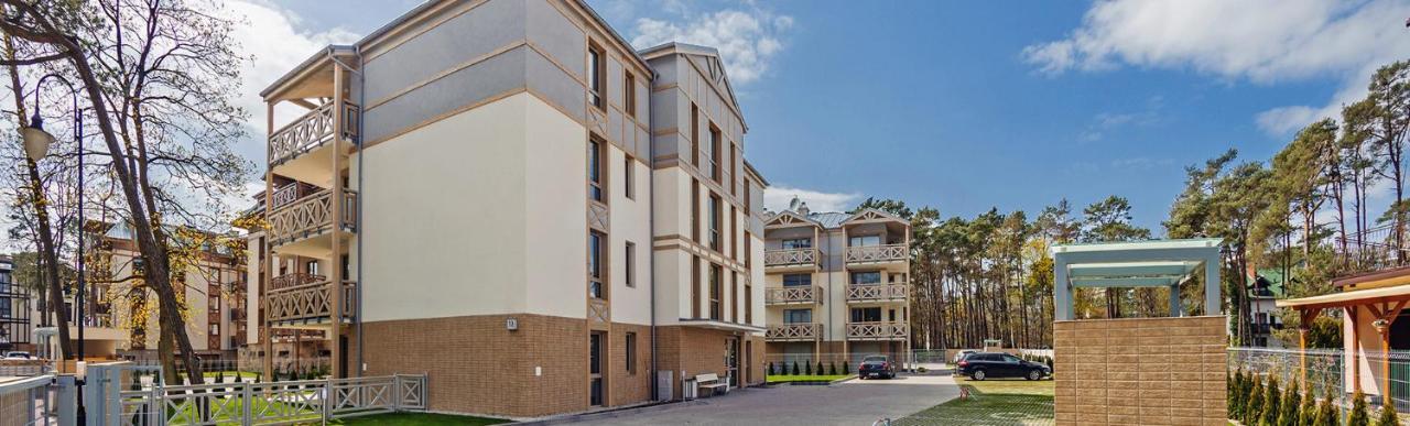 Apartament W Rezydencji Park ミエルノ エクステリア 写真